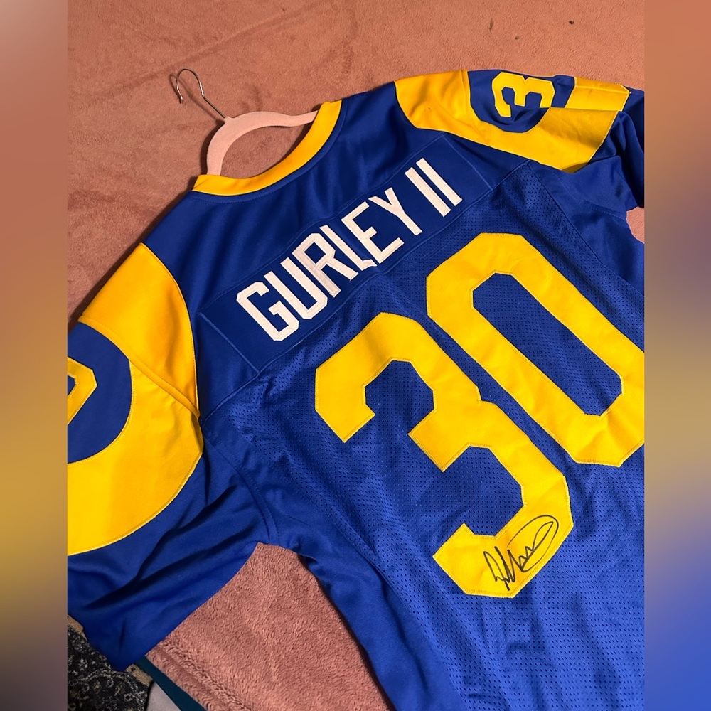 Signed Rams Jersey Gurley - Picture 4 of 7